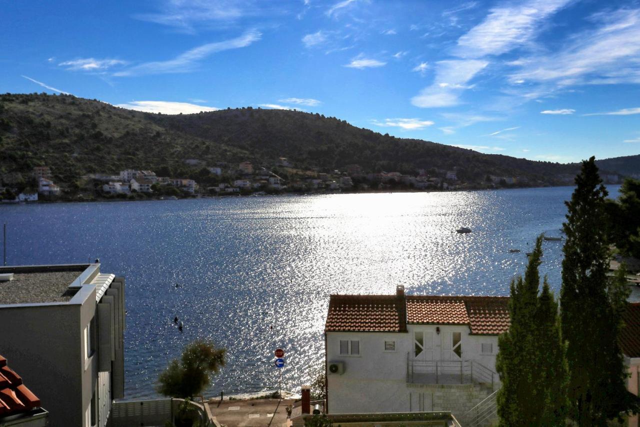 Apartments By The Sea Rogoznica - 10338 外观 照片